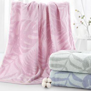 Yarn-dyed Jacquard Bath Towel